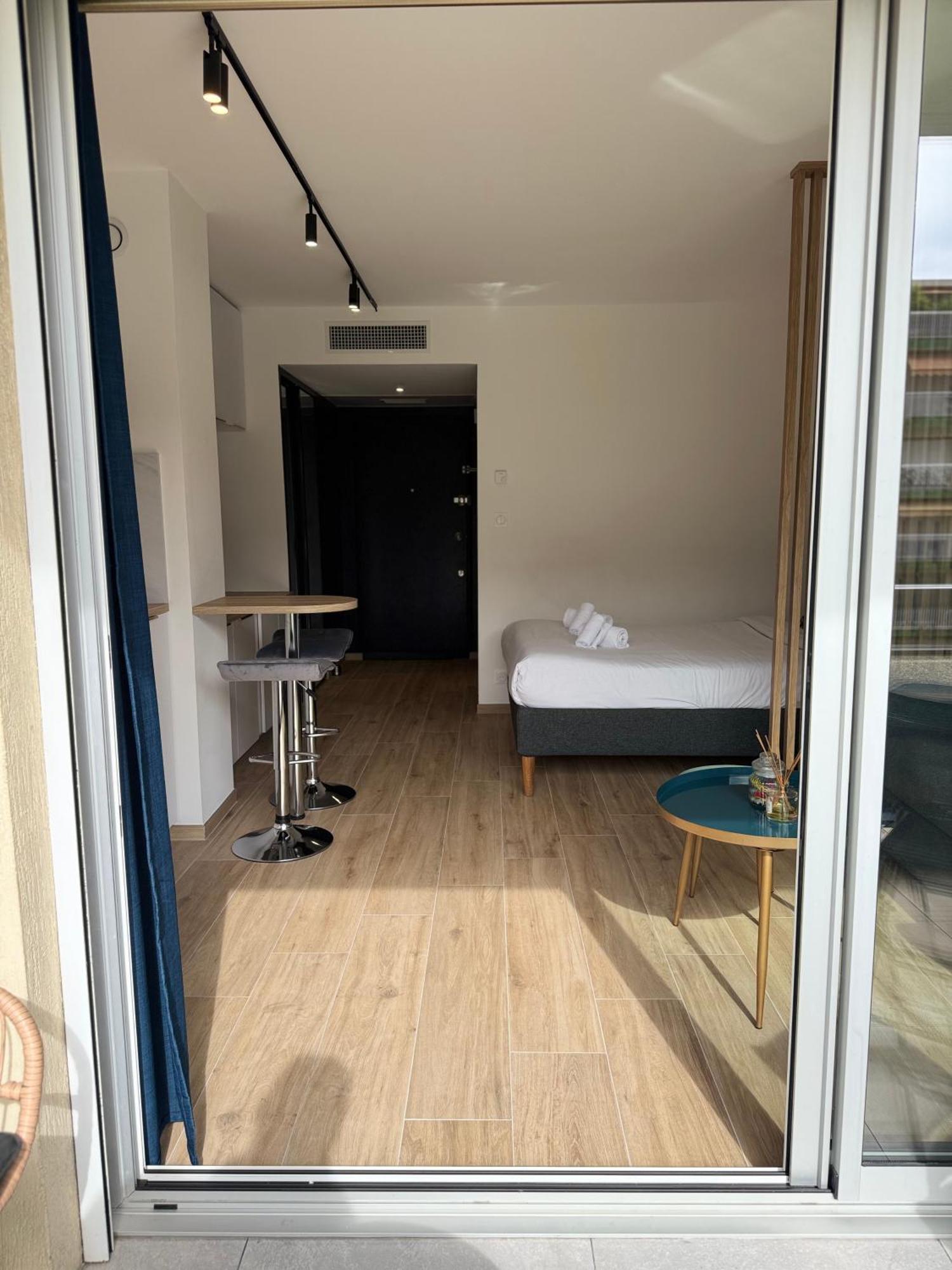 Cosy Appartement, Centre-Ville Cannes, Terrasse, Clim Luaran gambar
